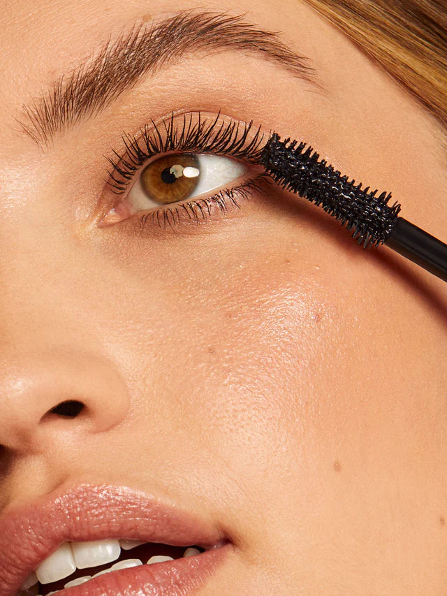 ILIA didelis tankinantis blakstienų tušas "Fullest Volumizing Mascara’’, 9.5 ml