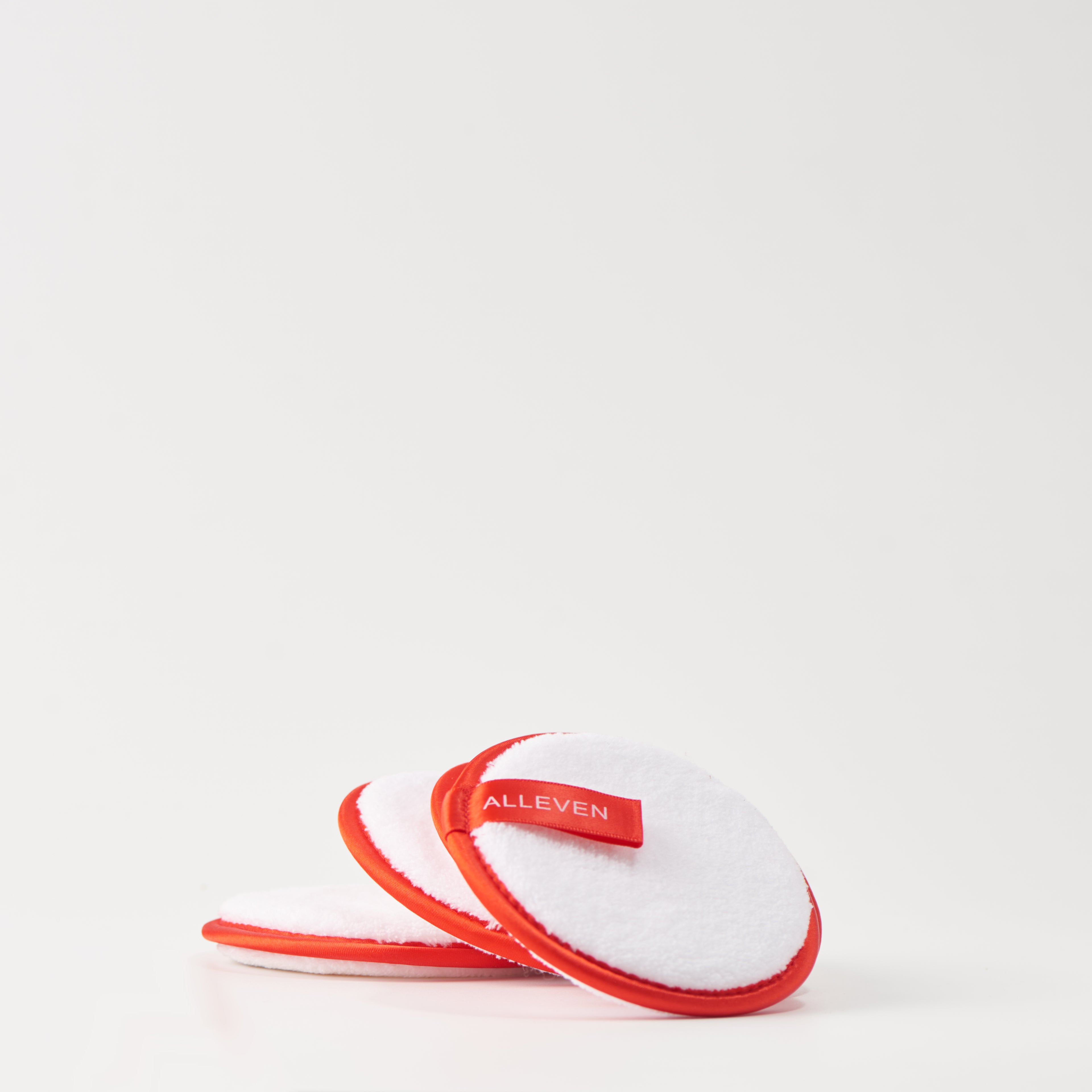 ALLEVEN facial cleansing pad