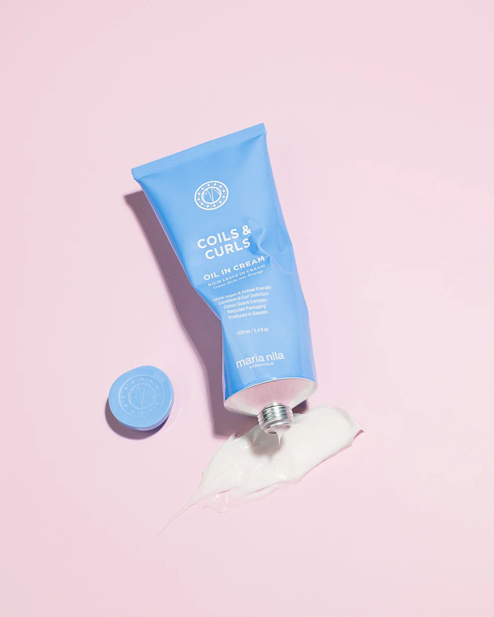 MARIA NILA nenuplaunamas kremas garbanotiems plaukams "Coils & Curls Oil In Cream", 100 ml