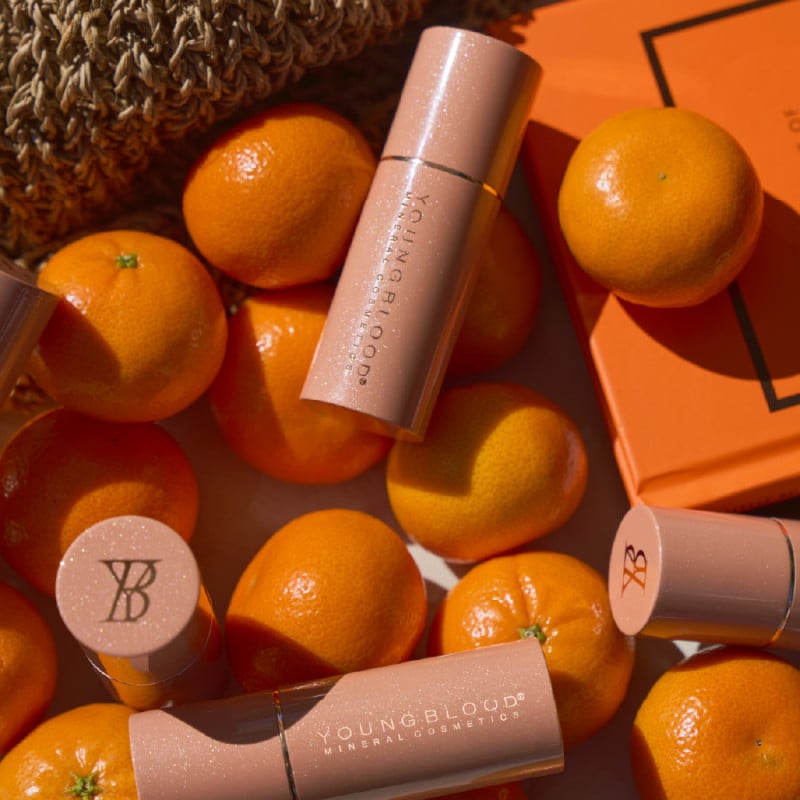 YOUNGBLOOD kreminė švytėjimo priemonė „Pro Glow Crème Highlighter Stick“, 10 g