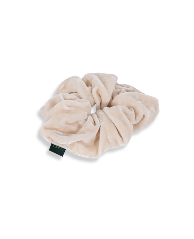 LAETI smėlio spalvos šilko gumytė "Claire"