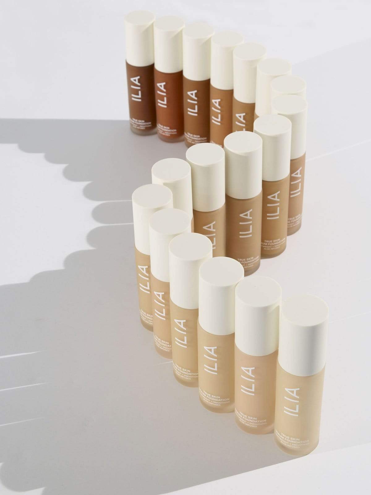 ILIA serum-make-up base "TRUE SKIN", 30 ml