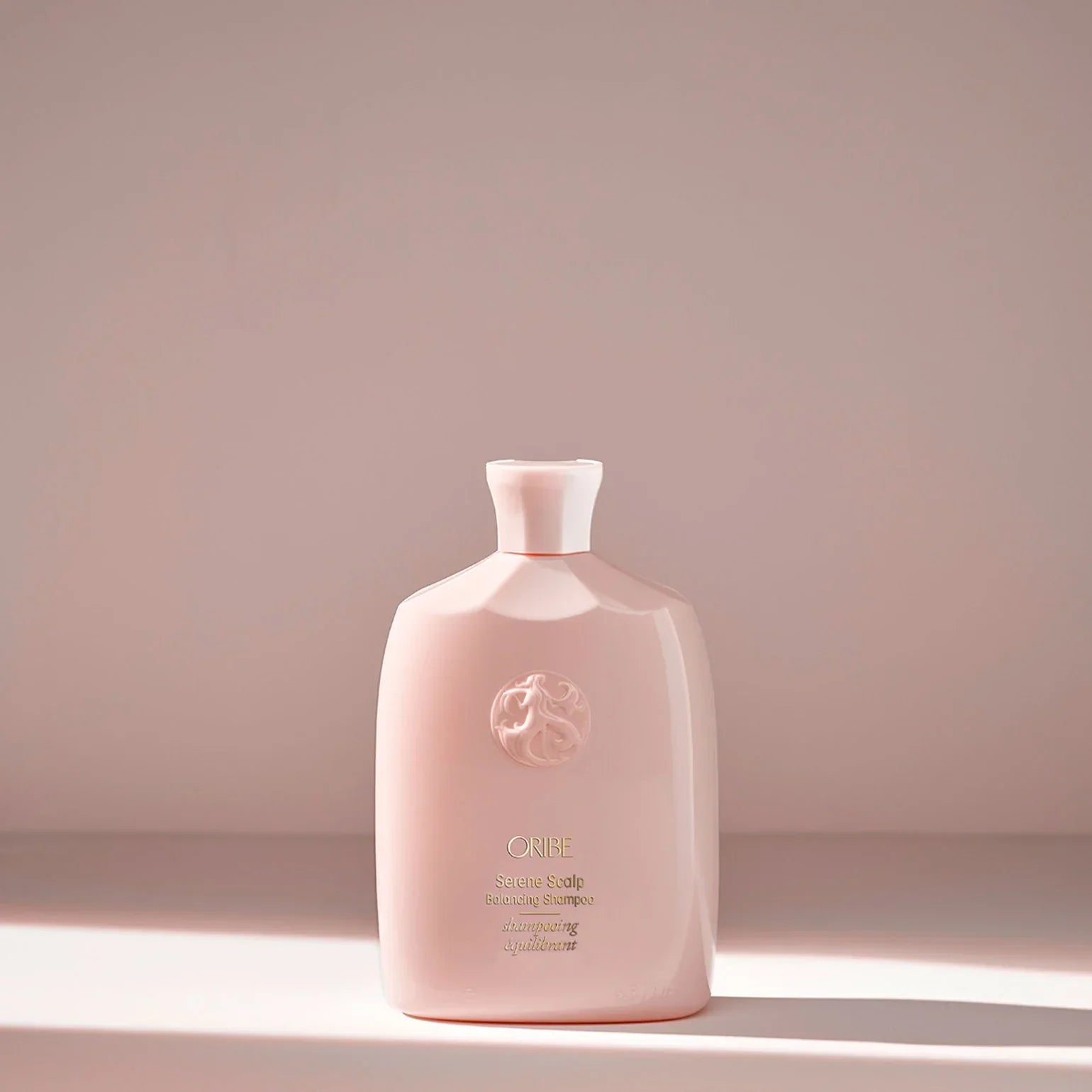 ORIBE Serene Scalp Balancing cleansing shampoo, 200 ml