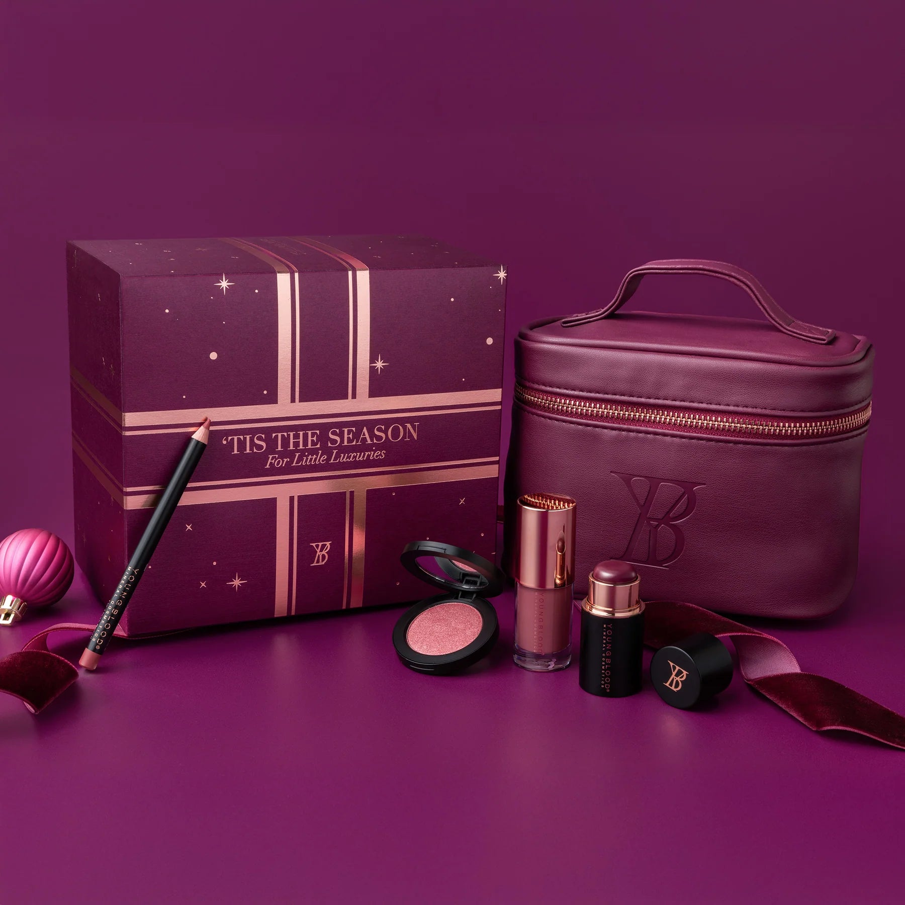 YOUNGBLOOD holiday set &quot;Little Luxuries - Plum&quot;