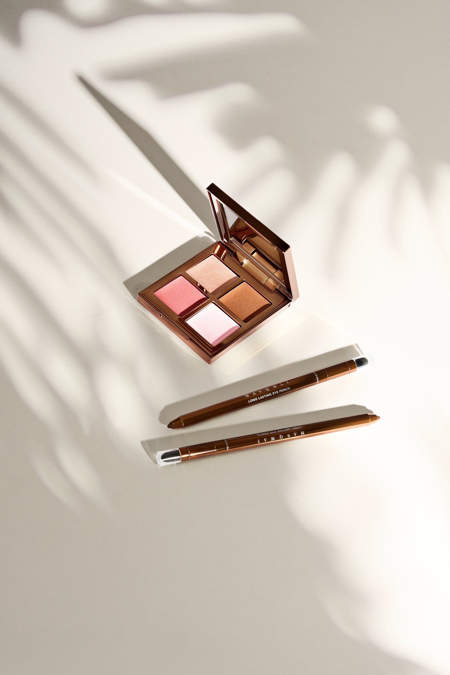 MASQMAI multifunctional palette “Glow Me Up”, 4 g