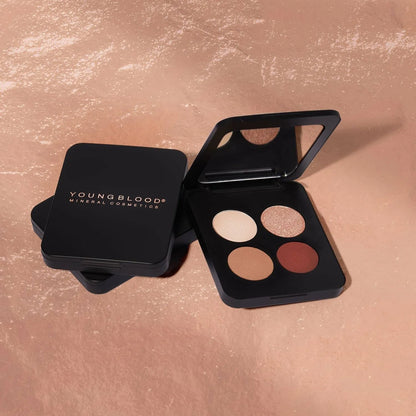 YOUNGBLOOD Presuotų mineralinių akių šešėlių paletė “Pressed Mineral Eyeshadow Quad”, 4 g