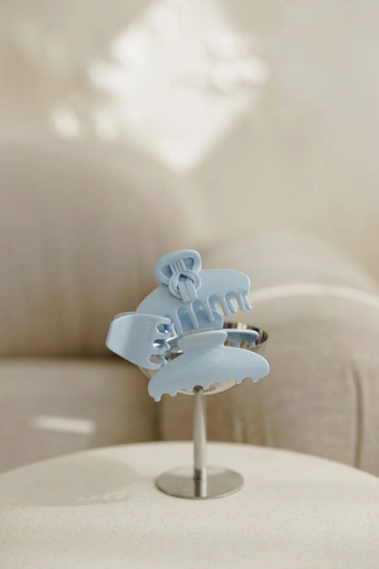 AMITIE Arch plaukų segtukas "Baby Blue" - S dydis
