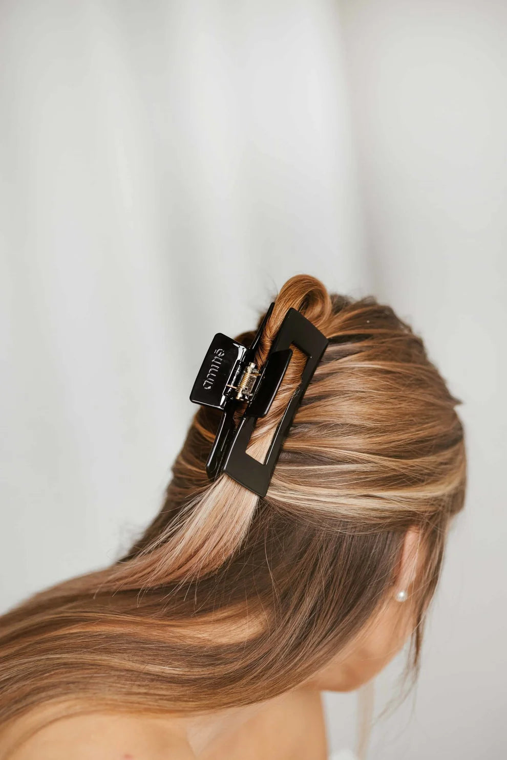AMITIE Espresso Hair Clip "Nora"