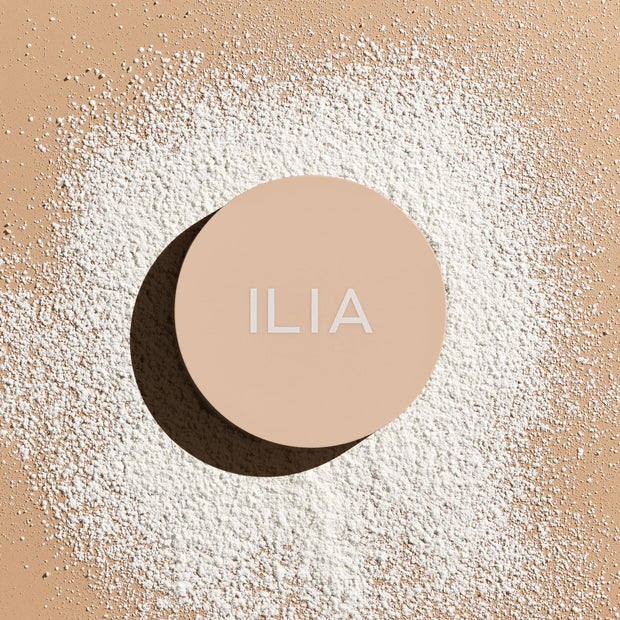ILIA lyginamoji pudra ‘‘FADE INTO YOU“, 9g.