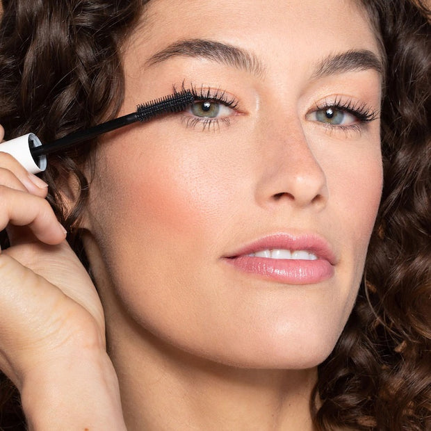 ILIA didelis blakstienų tušas ‘‘LIMITLESS LASH MASCARA", 8 g.