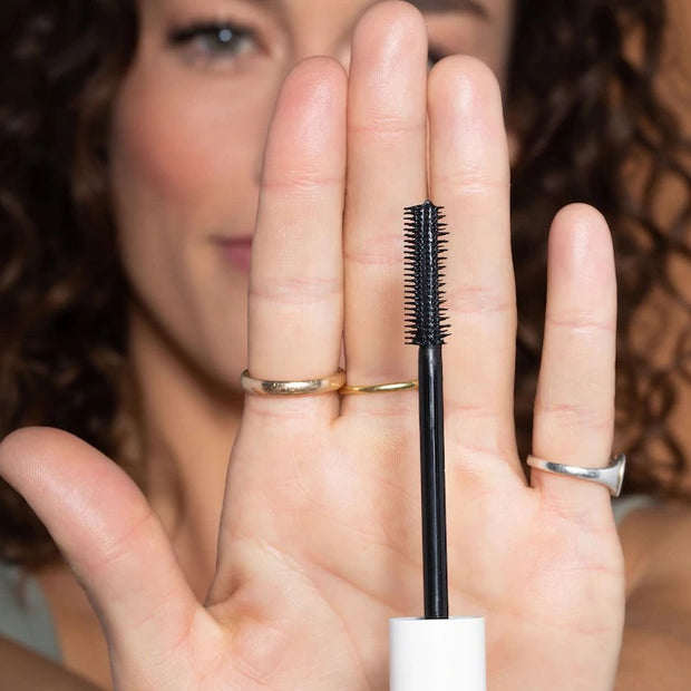 ILIA didelis blakstienų tušas ‘‘LIMITLESS LASH MASCARA", 8 g.