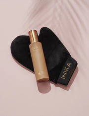 INIKA self-tanning glove for face and body